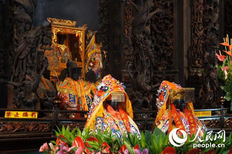 ��x���ذe�����������]���^ ����t��