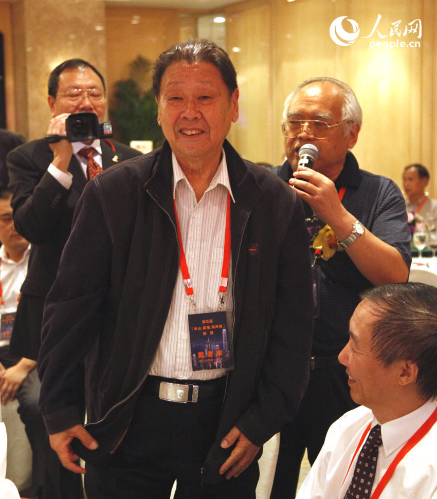 ���Ҿ�У4�����������н�֮�ӡ�ԭ����ʡͳս�����������ζ���ϯ�������ɽ������������̳�������������� Ԭ����Ӱ��