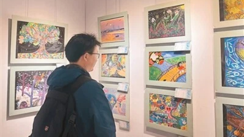 第十六届海峡两岸少儿美术大展在台北展出
