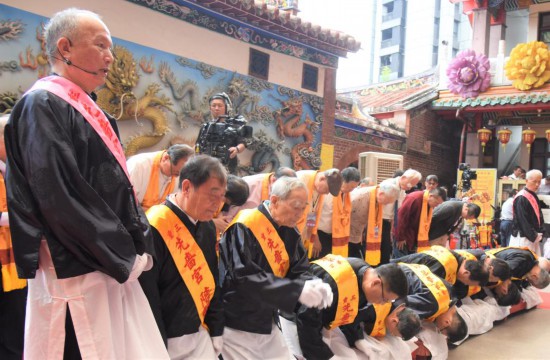   6月21日在台湾新北市拍摄的2025（乙巳）年海峡两岸共祭中华人文始祖伏羲典礼活动现场。新华社记者 李建华 摄